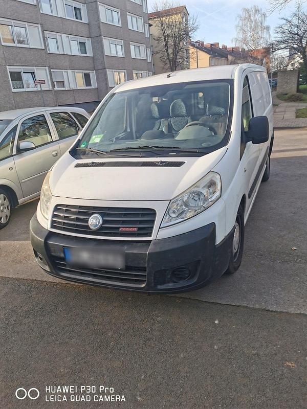 Weiß Gebraucht 2007 Fiat Scudo Van / Kleinbus | 4.300 € (Guter Preis) - Bild 1/4