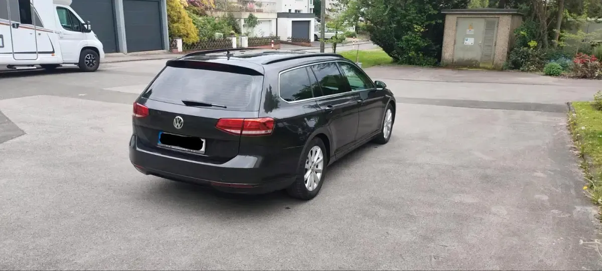 Usata VW Passat 120 CV (88 kW) 2017 Grigio Station wagon