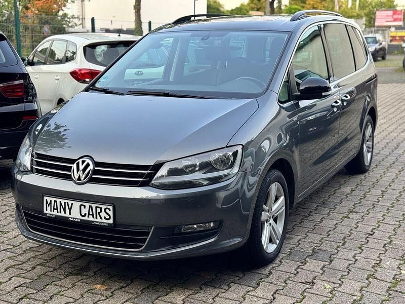 Grau Gebraucht 2012 VW Sharan Match Van / Kleinbus | 10.990 € (Fairer Preis) - Bild 1/4