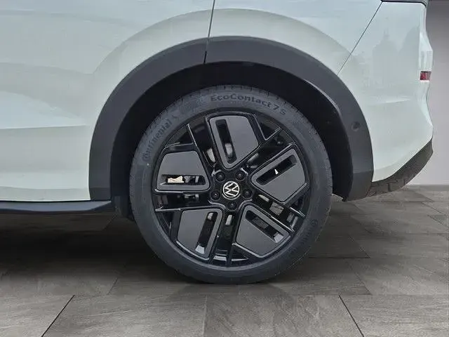 Gebraucht VW T-Roc R-line 150 PS (110 kW) 2026 Weiß SUV