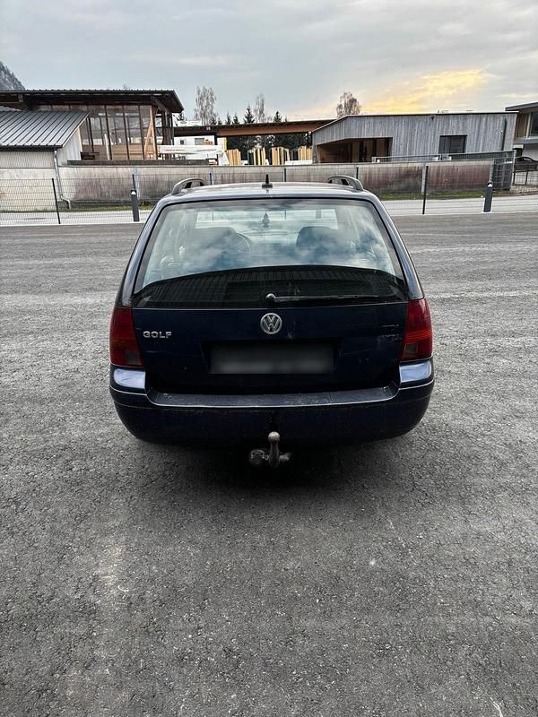 Gebraucht VW Golf IV 90 PS (66 kW) 2002 Blau Kombi