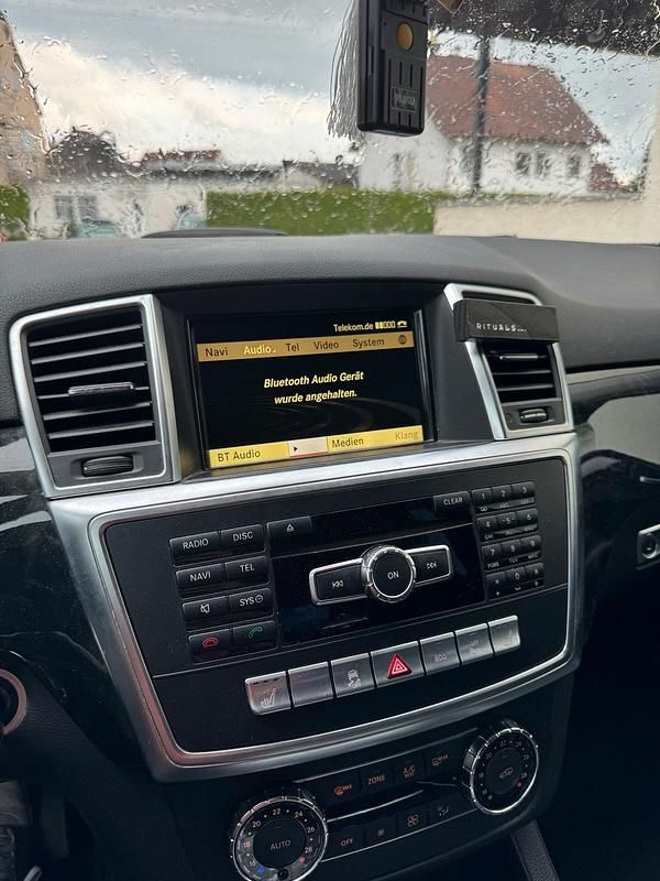 Gebraucht Mercedes ML350 258 PS (189 kW) 2012 Weiß SUV