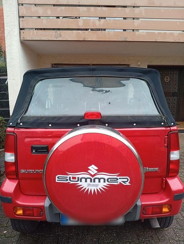 Second-hand Suzuki Jimny 86 CP (63 kW) 2005 Roșu SUV