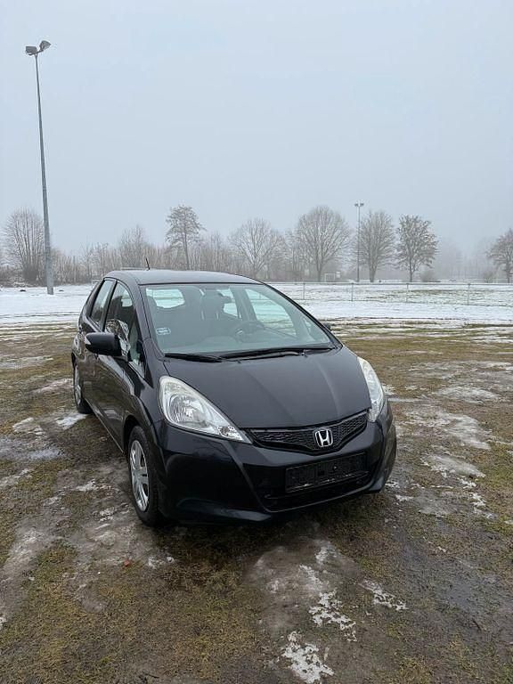 Gebraucht Honda Jazz Trend 99 PS (72 kW) 2011 Schwarz Kleinwagen