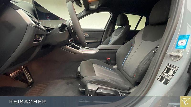 Neu BMW 320 Performance 190 PS (139 kW) 2025 Grau Kombi