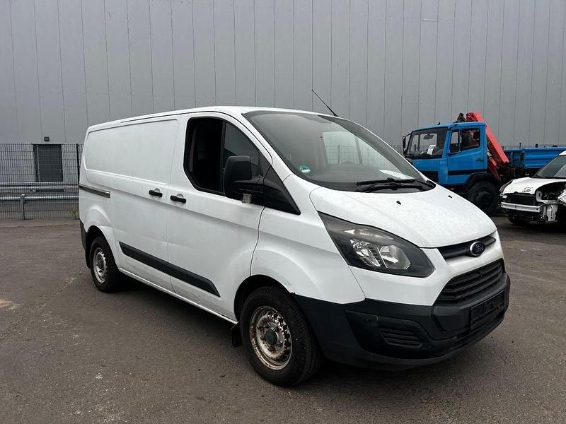 Gebraucht Ford Transit Custom 101 PS (74 kW) 2014 Weiß Van / Kleinbus