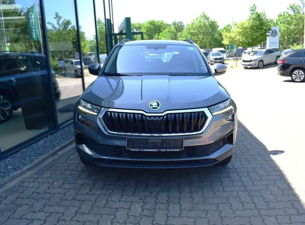 Gebraucht Skoda Karoq Style 150 PS (110 kW) 2023 Grau SUV