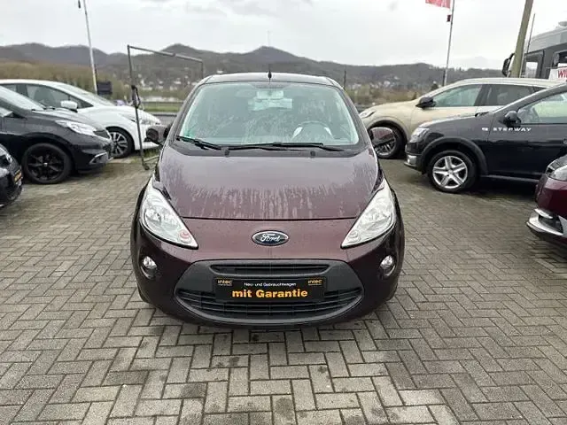 Gebraucht Ford Ka Titanium 69 PS (50 kW) 2011 Braun Kleinwagen