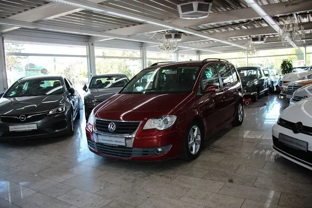 Gebraucht VW Touran Trendline 140 PS (102 kW) 2007 Rot Van / Kleinbus