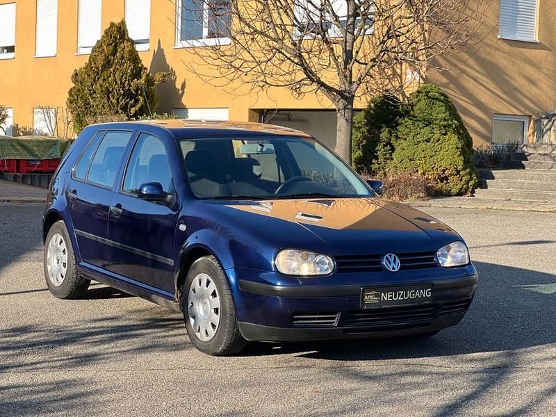 Other Gebraucht 2001 VW Golf IV Limousine | 3.990 € (Etwas zu teuer) - Bild 1/4