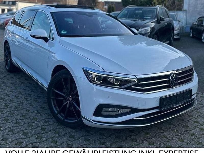 Gebraucht VW Passat R-line 150 PS (110 kW) 2024 Weiß Kombi