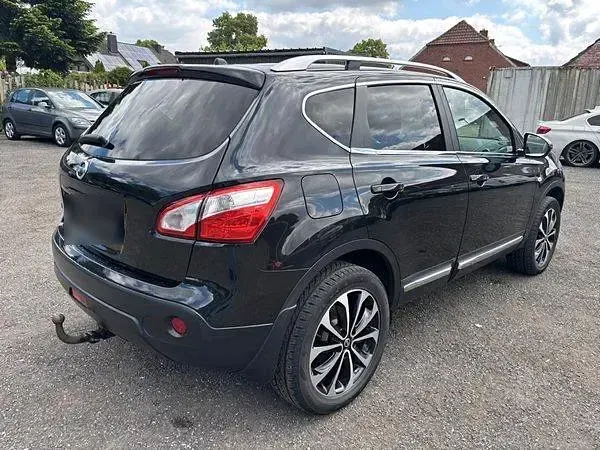 Gebraucht Nissan Qashqai I-Way 141 PS (103 kW) 2011 Schwarz SUV