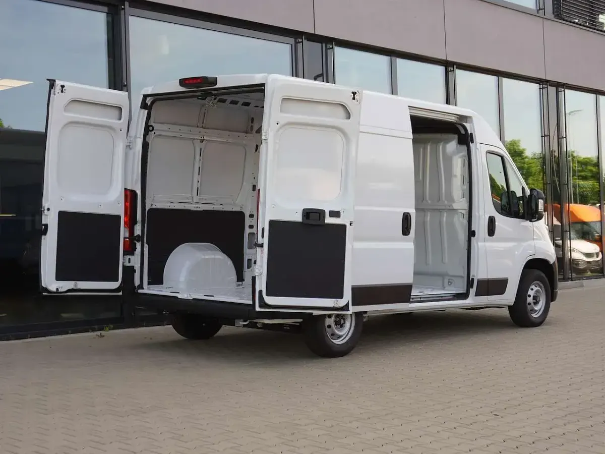 Neu Fiat Ducato 120 PS (88 kW) 2025 Weiß Van
