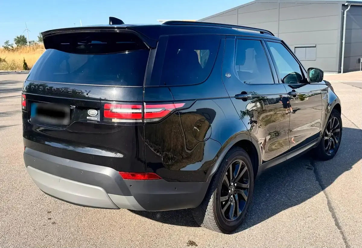 Gebraucht Land Rover Discovery 5 HSE 258 PS (189 kW) 2017 Schwarz SUV