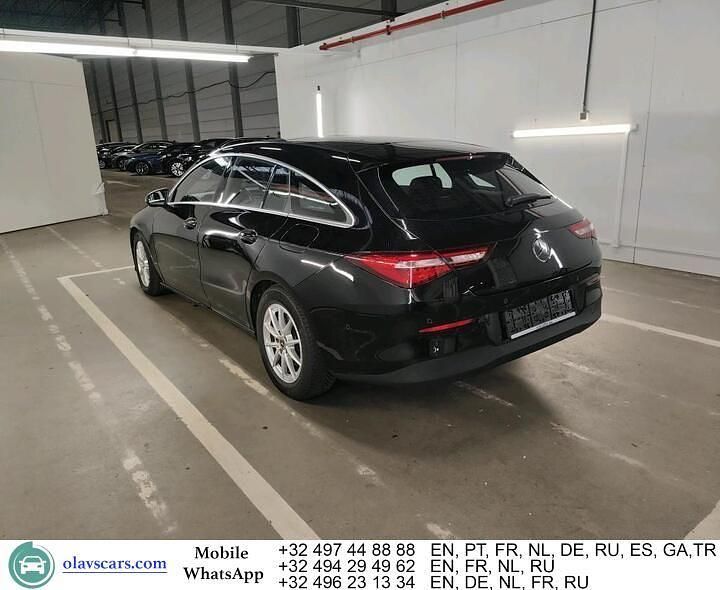 Gebraucht Mercedes CLA180 Shooting Brake 116 PS (85 kW) 2022 Schwarz Kombi