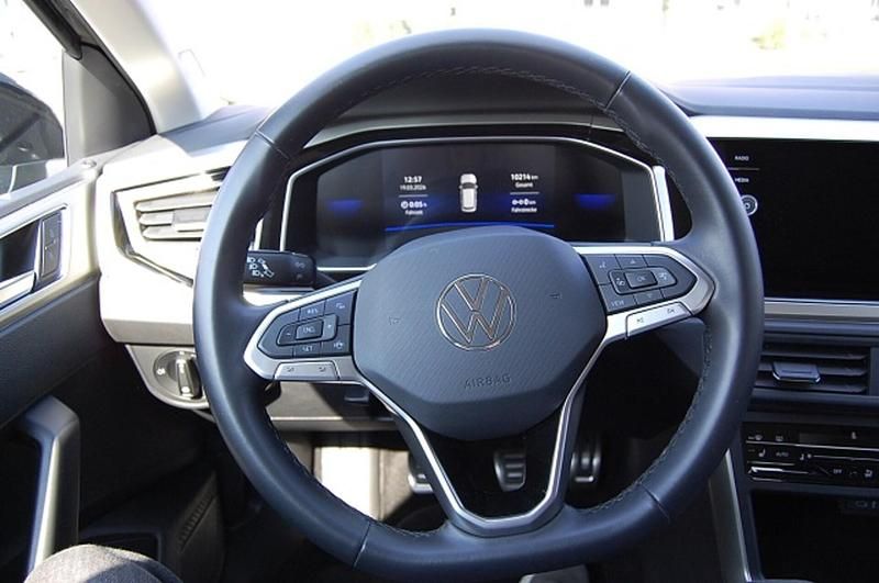 Gebraucht VW Polo Move 80 PS (58 kW) 2024 Schwarz Kleinwagen