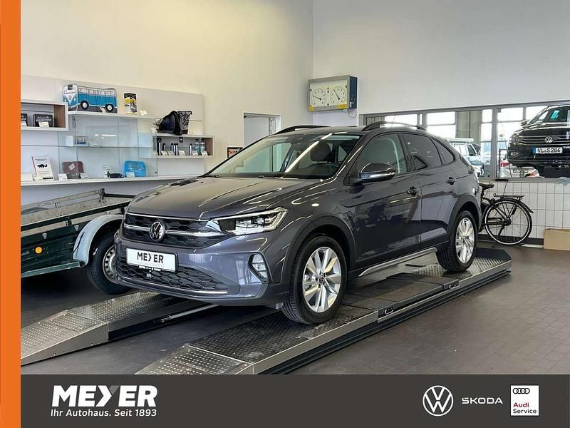 Rauchgrau metallic Neu 2025 VW Taigo Life SUV | 25.490 € (Superpreis) - Bild 1/4