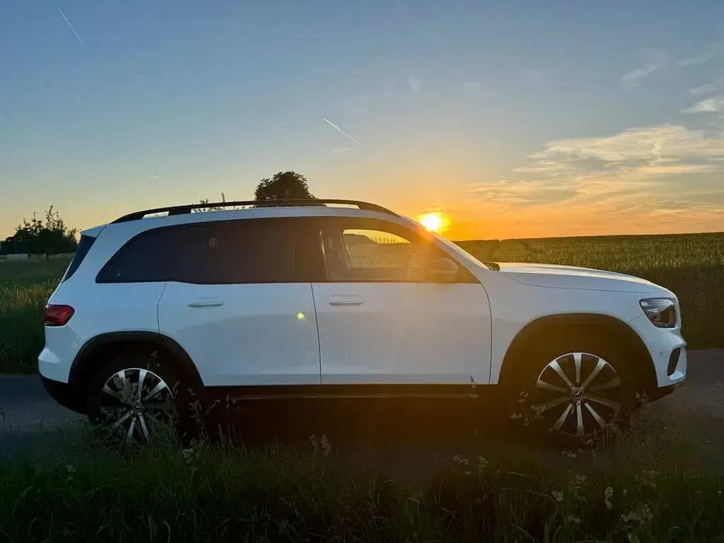 Gebraucht Mercedes GLB200 Progressive 150 PS (110 kW) 2021 Weiß SUV