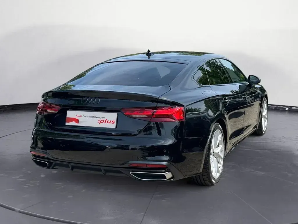 Gebraucht Audi A5 Sportback Advanced Plus 163 PS (119 kW) 2023 Mythosschwarz metallic Kleinwagen