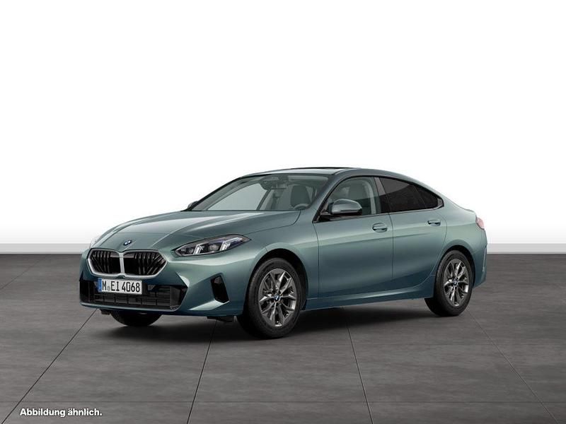 Gebraucht BMW 220 156 PS (114 kW) 2025 Grün Coupé