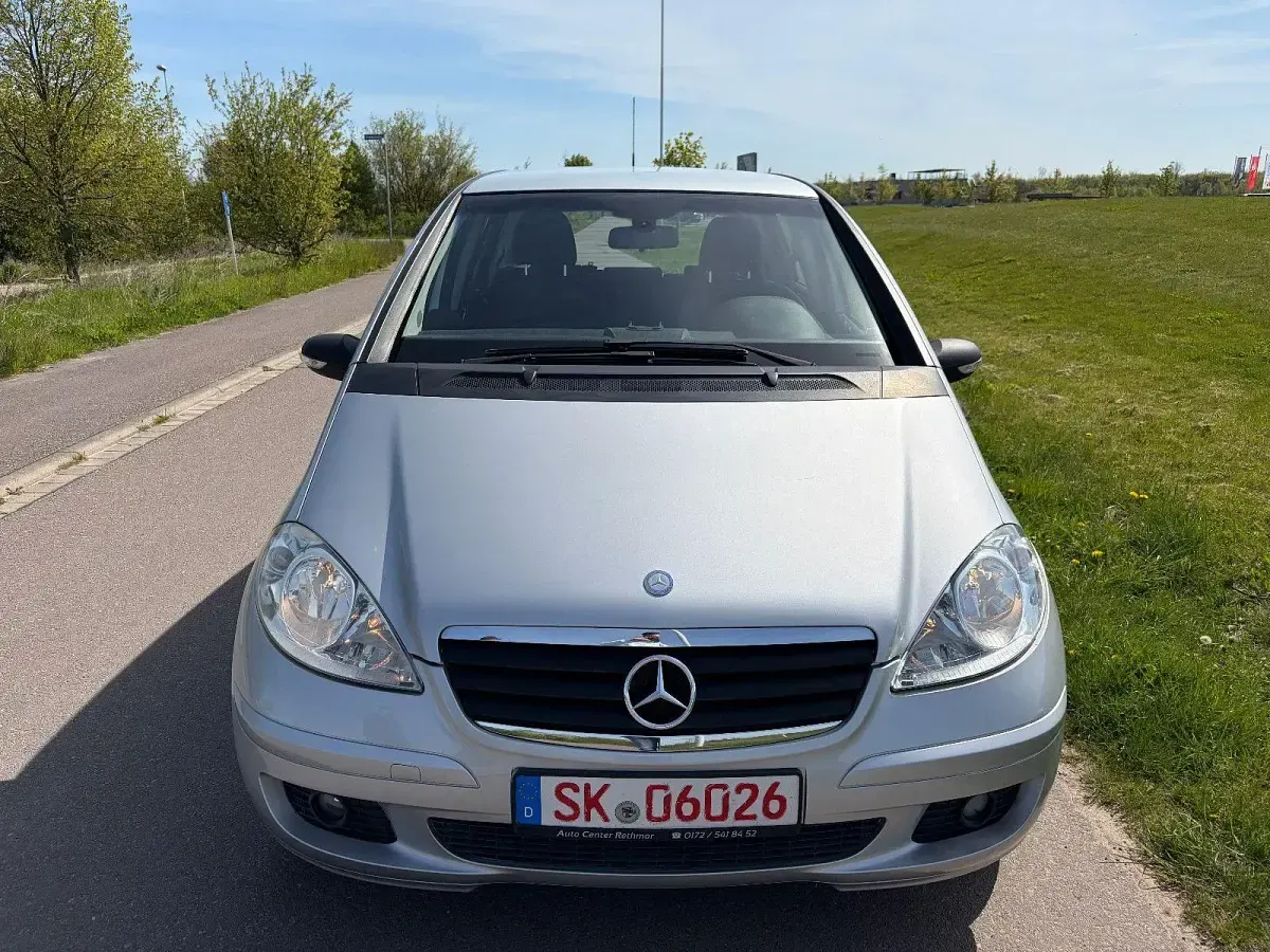 Gebraucht Mercedes A150 95 PS (69 kW) 2006 Silber Limousine