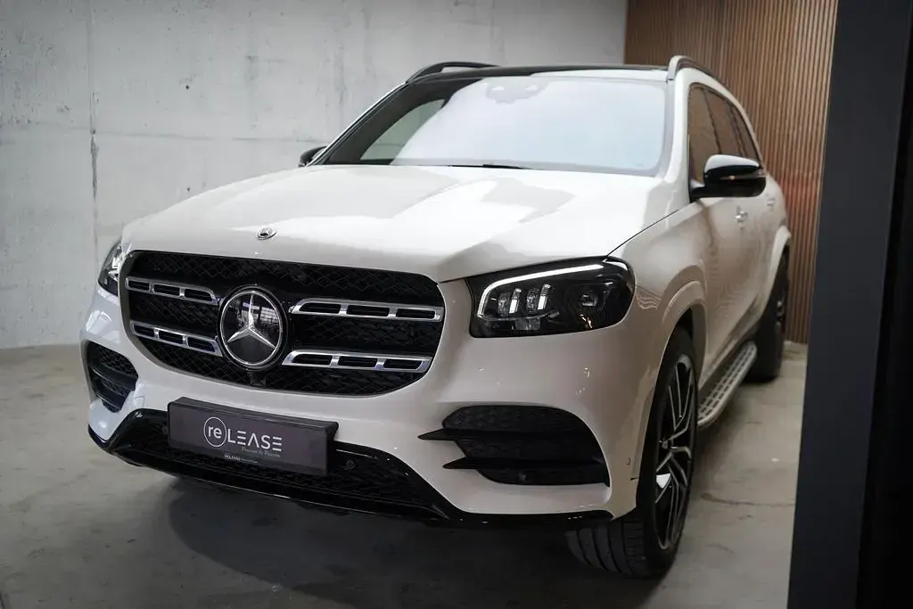 Gebraucht Mercedes GLS400 AMG 330 PS (242 kW) 2023 Diamantweiss  metalliclack SUV