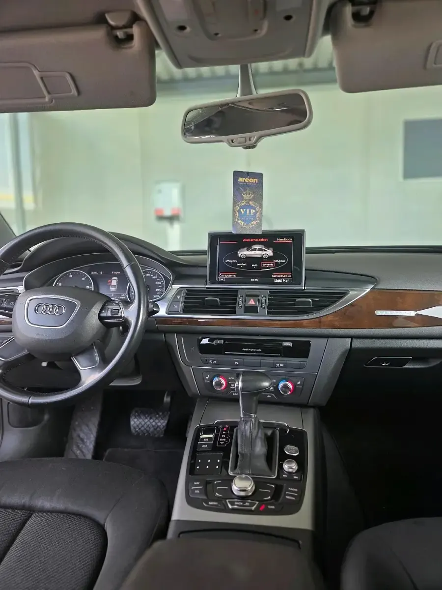Gebraucht Audi A6 204 PS (150 kW) 2013 Grau Limousine