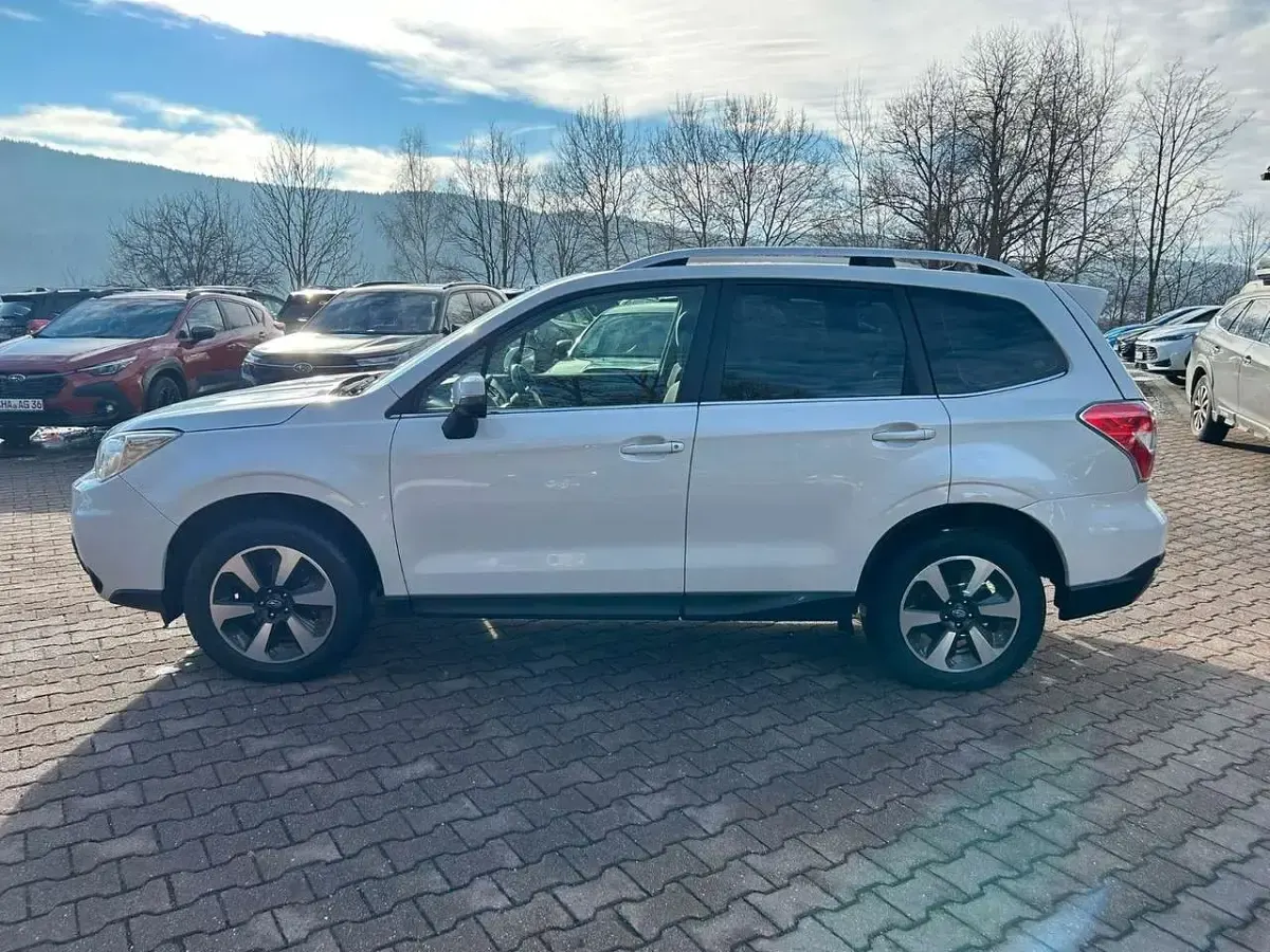 Gebraucht Subaru Forester Exclusive+ 147 PS (108 kW) 2013 Weiß SUV