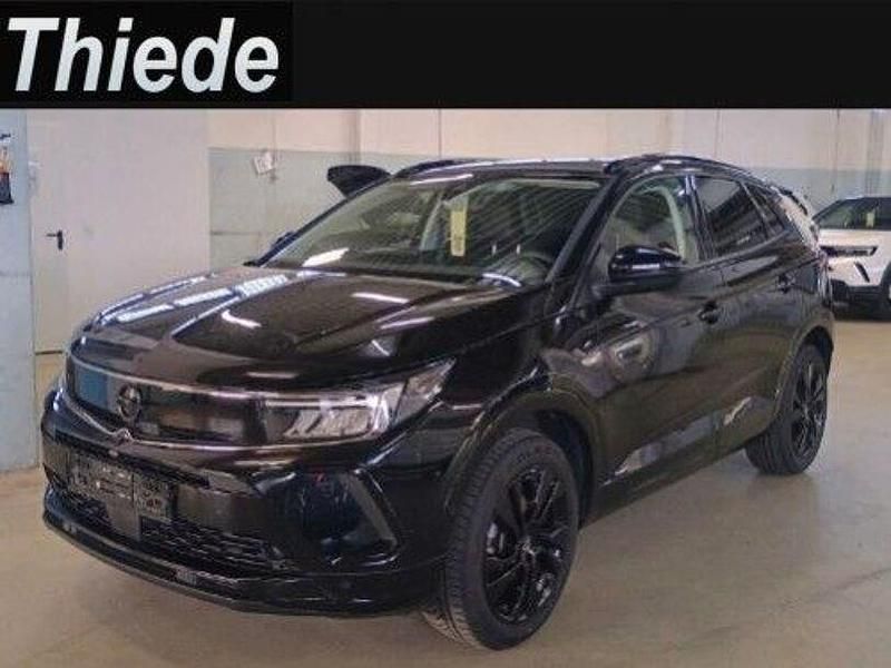 Schwarz metallic Gebraucht 2023 Opel Grandland X GS Line SUV | 21.270 € (Superpreis) - Bild 1/3