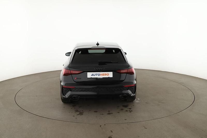 Gebraucht Audi RS3 Sport 400 PS (294 kW) 2022 Schwarz Limousine