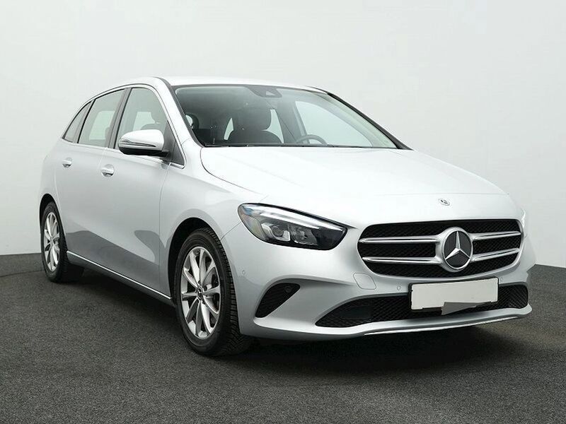 Gebraucht Mercedes B220 190 PS (139 kW) 2019 Silber Van / Kleinbus