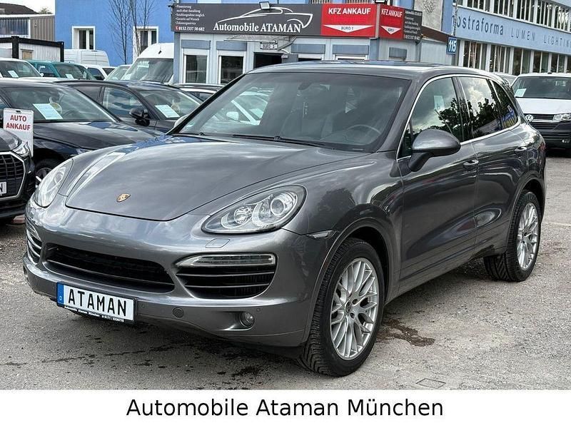 Grau Gebraucht 2010 Porsche Cayenne SUV | 12.990 € - Bild 1/4