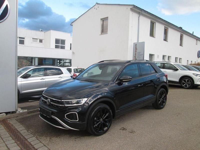 Gebraucht VW T-Roc Style 150 PS (110 kW) 2023 Deep black perleffekt SUV