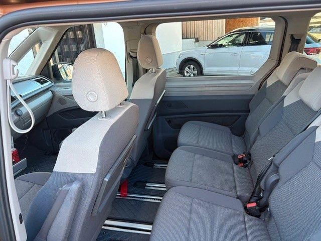 Second-hand VW Multivan Style 204 CP (150 kW) 2022 Maro Monovolum