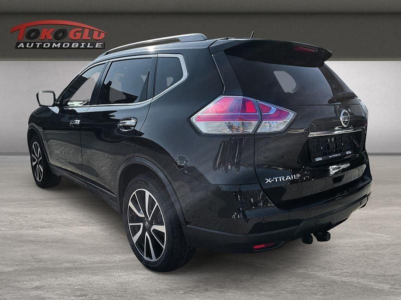 Gebraucht Nissan X-Trail 360º 131 PS (96 kW) 2016 Schwarz SUV