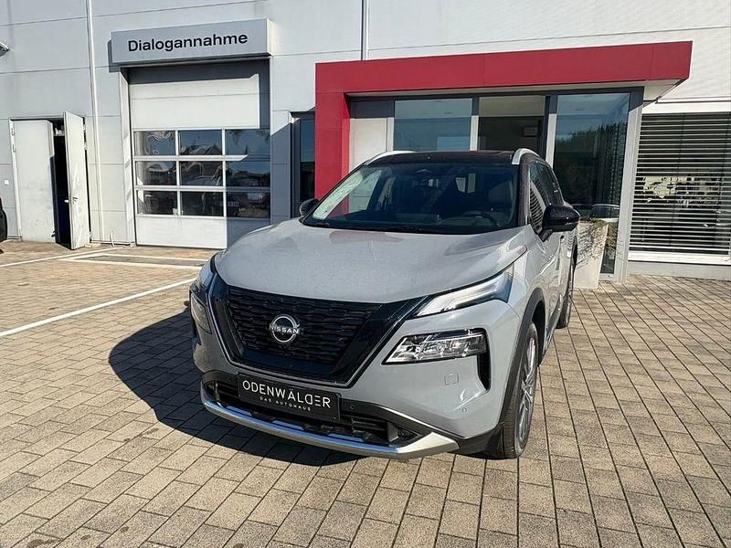 Schwarz Neu 2025 Nissan X-Trail Tekna+ SUV | 49.788 € - Bild 1/4