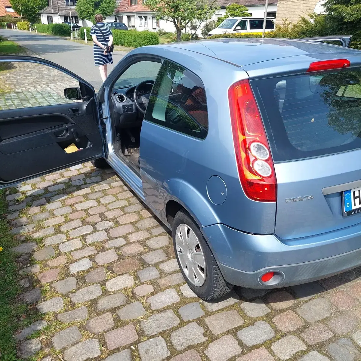 Gebraucht Ford Fiesta 60 PS (44 kW) 2006 Blau Kleinwagen