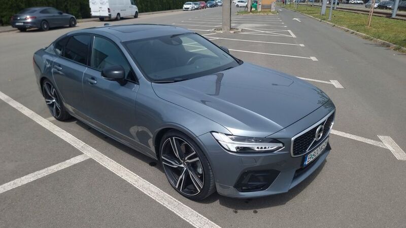 Grau Gebraucht 2020 Volvo S90 R-Design Limousine | 35.500 € (Fairer Preis) - Bild 1/4