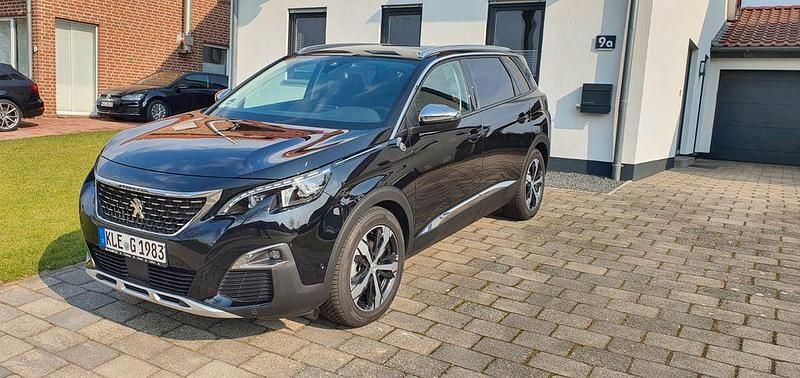 Gebraucht Peugeot 5008 Crossway 131 PS (96 kW) 2020 Schwarz SUV