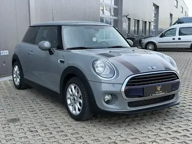 Używany Mini Cooper 136 KM (100 kW) 2017 Szary Hatchback