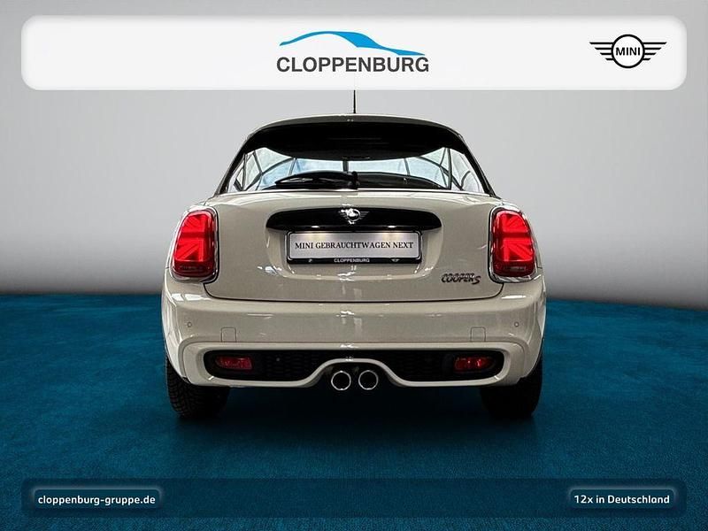 Second-hand Mini Cooper S Chili 178 CP (130 kW) 2021 Alb Hatchback