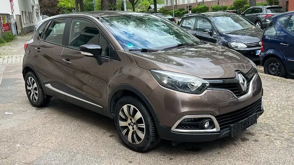 Gebraucht Renault Captur Expression 90 PS (66 kW) 2015 Braun SUV
