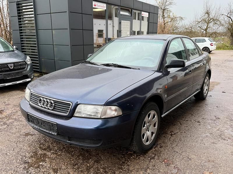 Blau Gebraucht 1996 Audi A4 Limousine | 299 € (Superpreis) - Bild 1/4