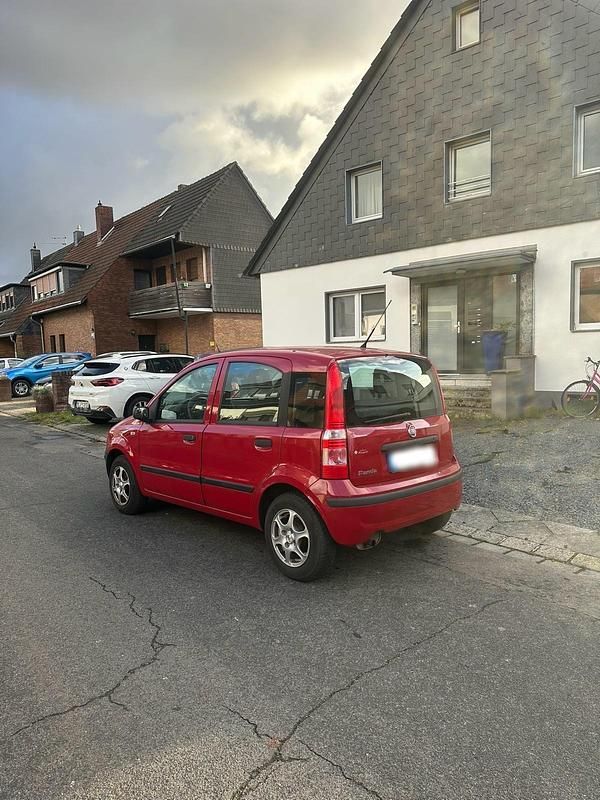 Gebraucht Fiat Panda 50 PS (36 kW) 2010 Rot Kleinwagen
