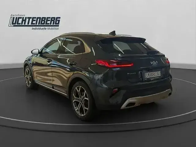 Usado Kia XCeed Platinum 204 CV (150 kW) 2022 Gris SUV