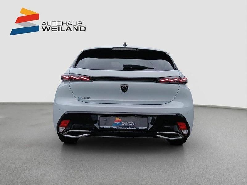 Gebraucht Peugeot 308 GT 114 kW (156 PS) 2024 Weiß Limousine