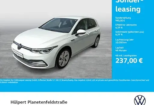 Gebraucht VW Golf VIII Style 131 PS (96 kW) 2024 Weiß Limousine