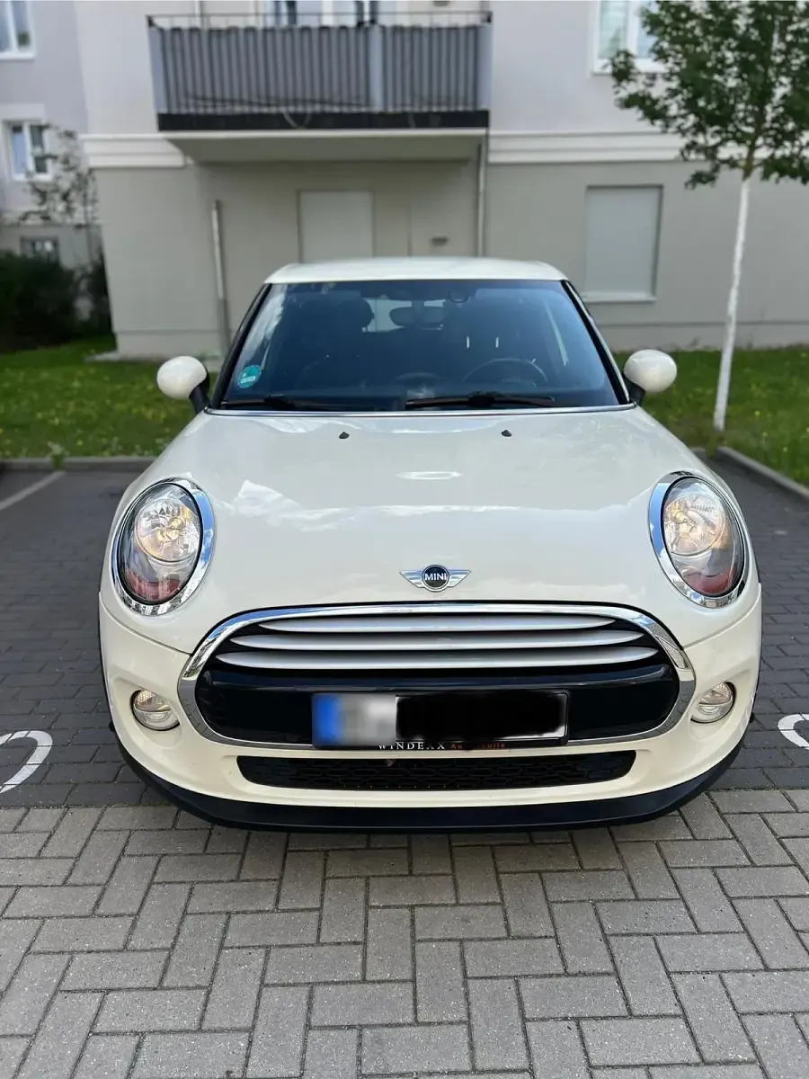 Usata Mini Cooper D 116 CV (85 kW) 2015 Bianco Utilitaria