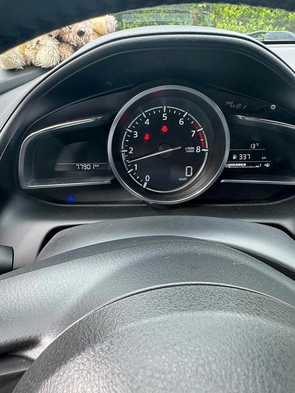 Gebraucht Mazda CX-3 Sports-Line 120 PS (88 kW) 2018 Weiß SUV