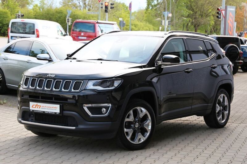 Schwarz Gebraucht 2019 Jeep Compass Limited SUV | 16.970 € (Fairer Preis) - Bild 1/4
